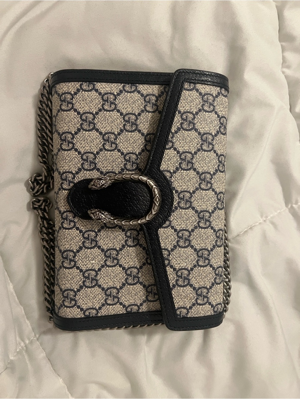 Gucci women’s cross body bag with chain